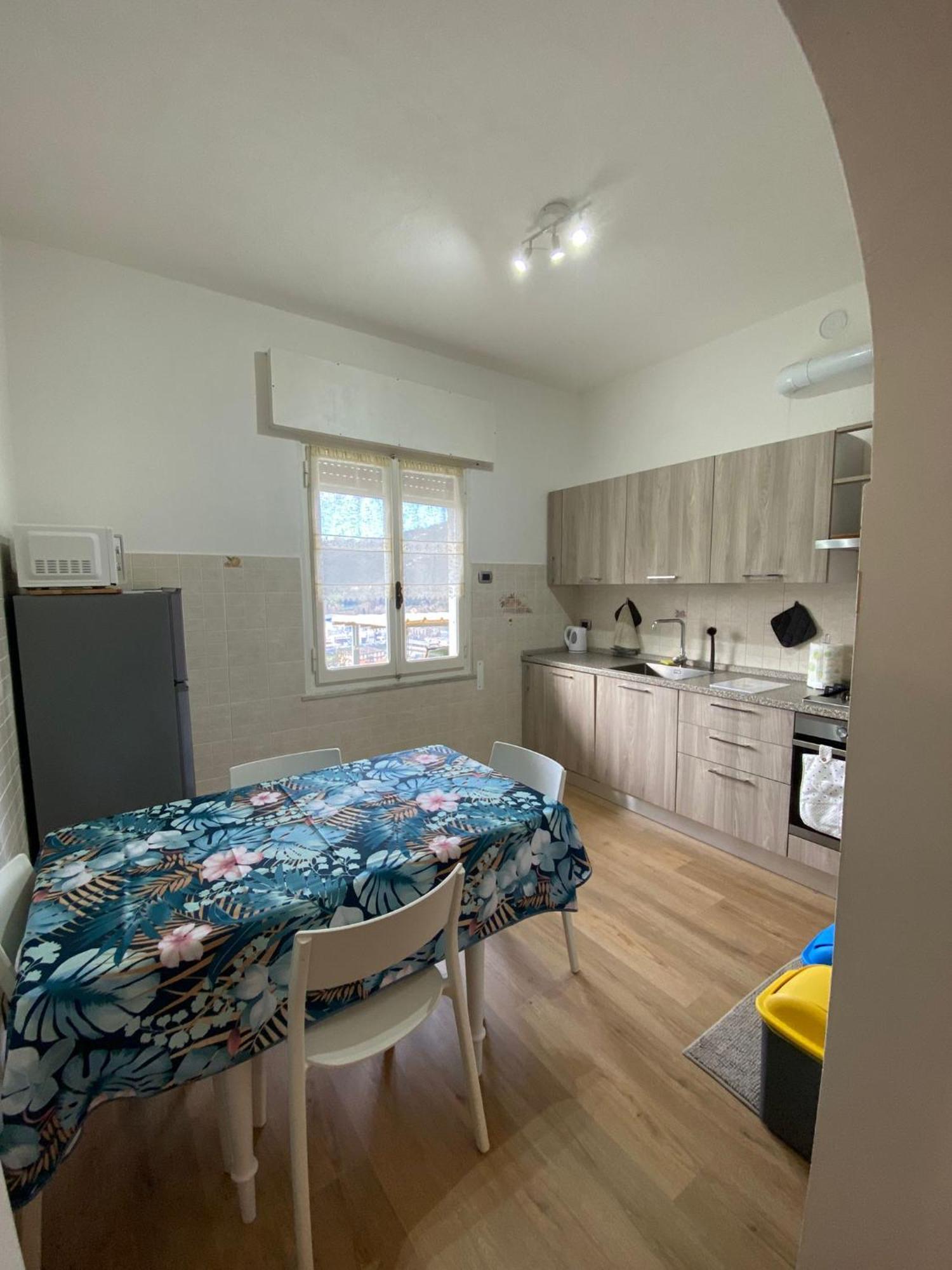 Ferienwohnung Il Sole Di Aurora Carasco Exterior foto